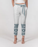 Shapes Women's Belted Tapered Pants